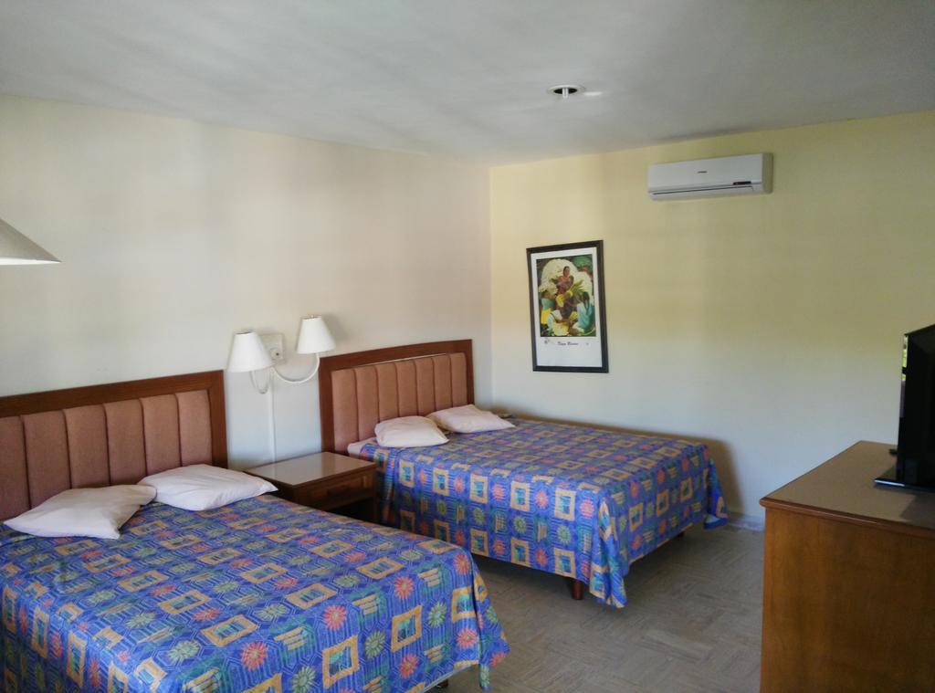 Hotel Debliz Xpujil