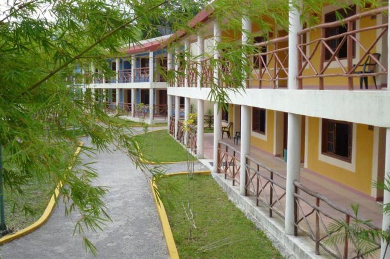 Debliz Hotel 3*